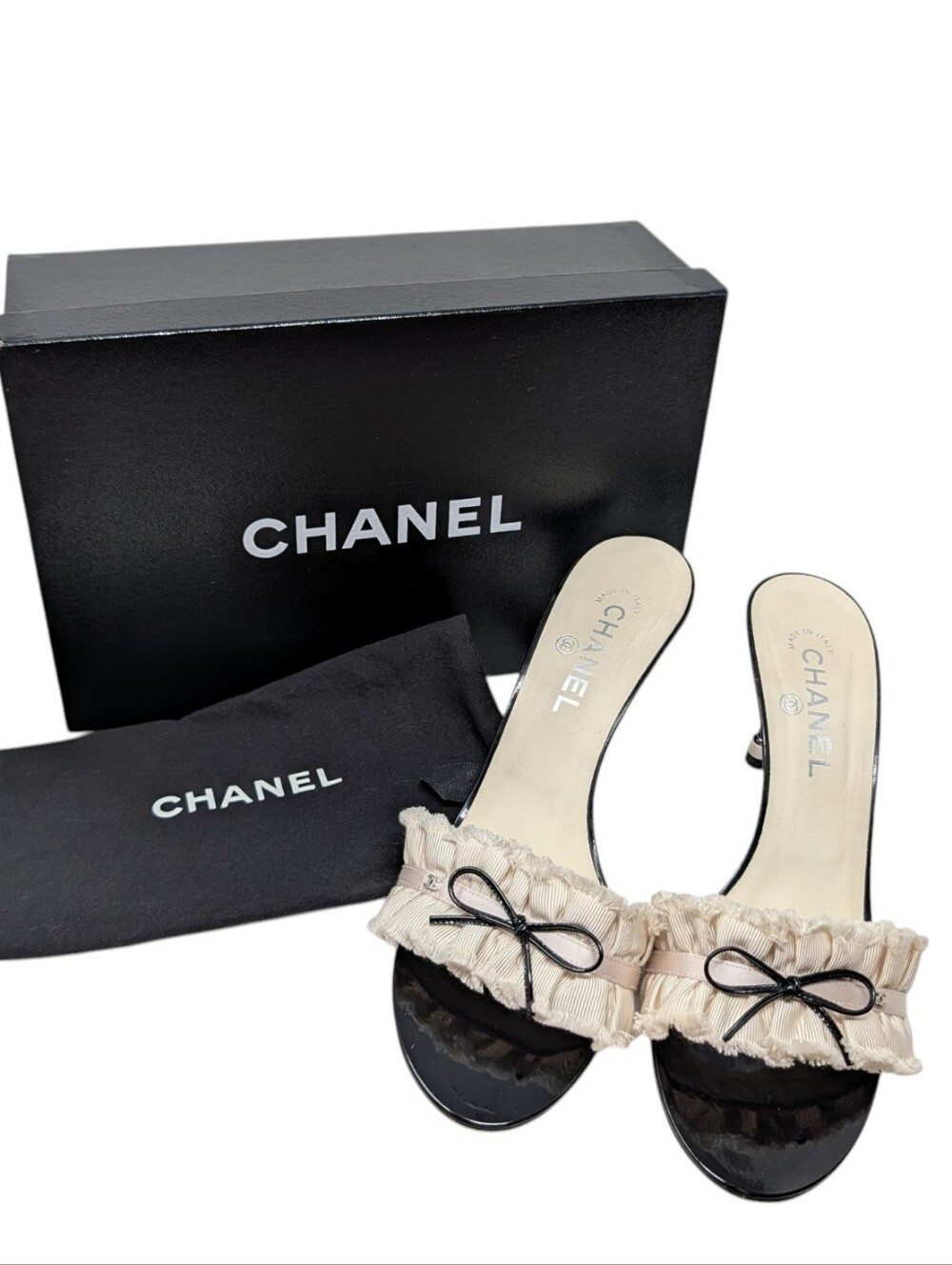Chanel Ruffled Bow Interlocking CC Patent Black Ivory Mule Dress Up Sandal EU 40 - Picture 16 of 16